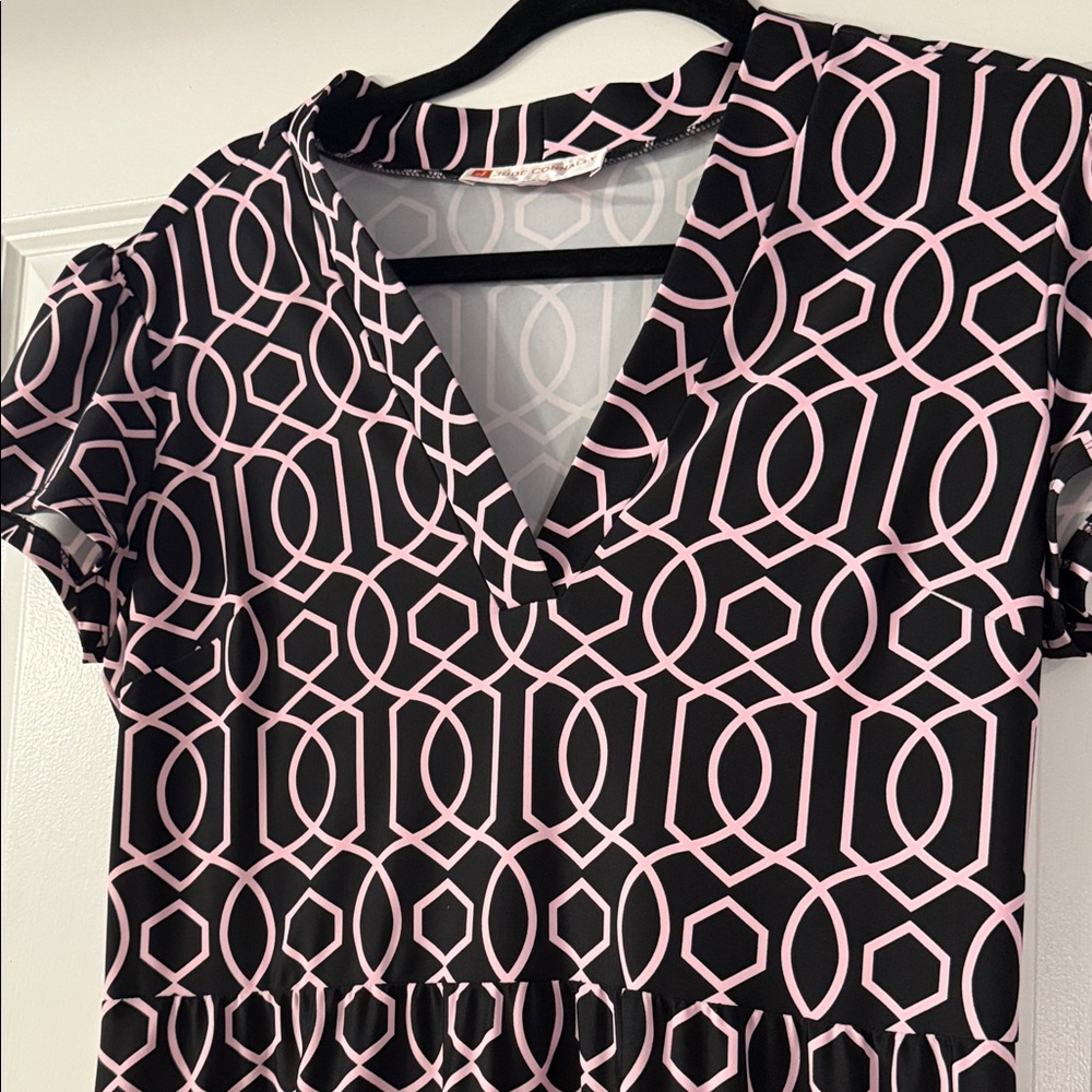 Geometric black and pink v neck dress
